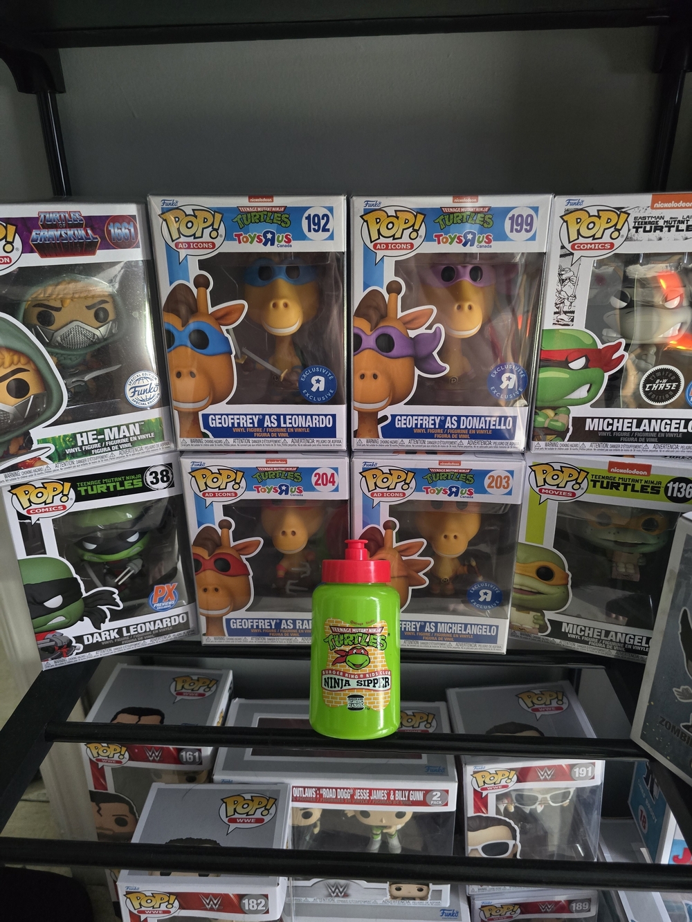 Funko Green and Red TMNT Geoffrey Ninja Sipper Bottle SET